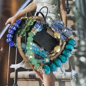 Bracelet Set New with tag